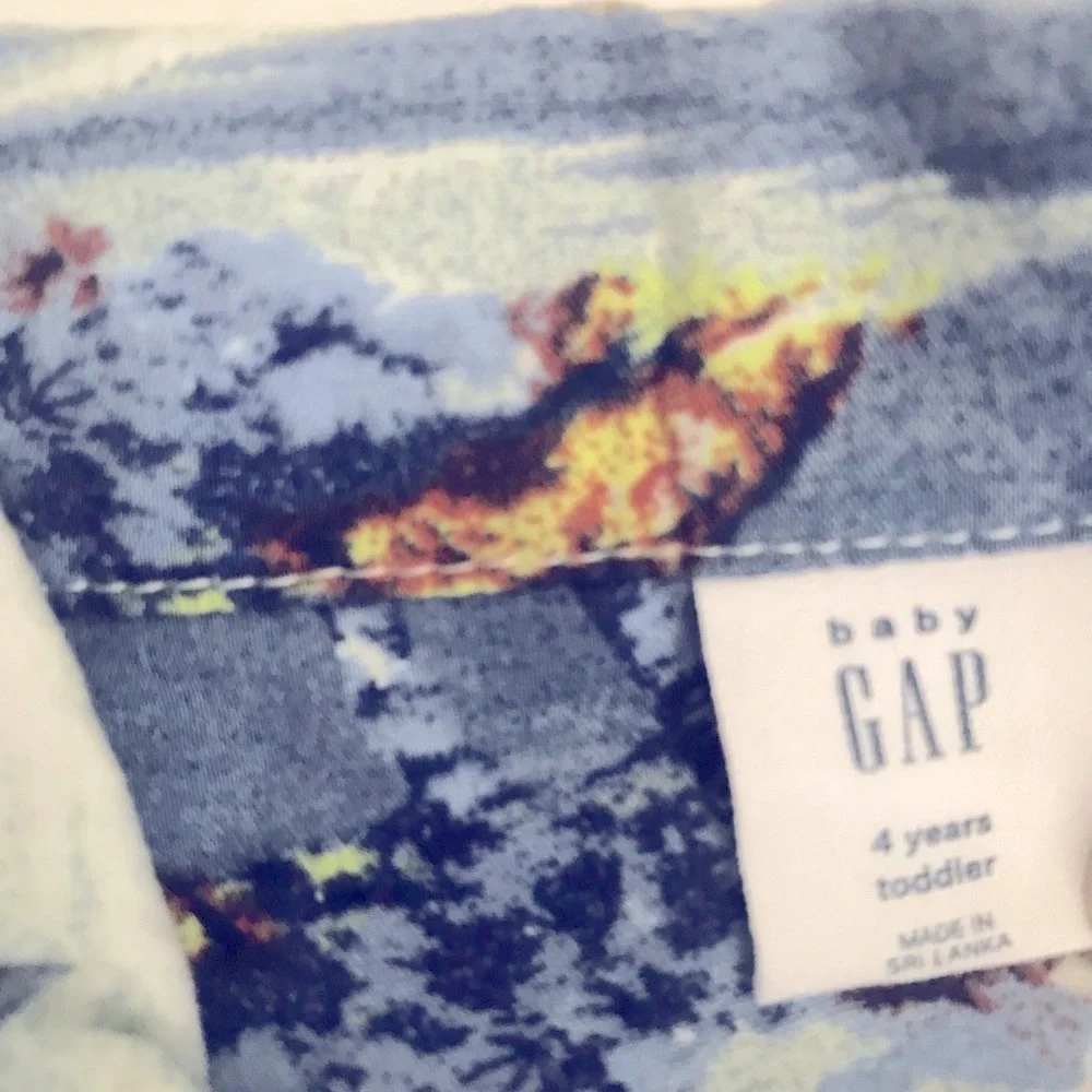 Baby Gap Size 4T shirt short sleeve